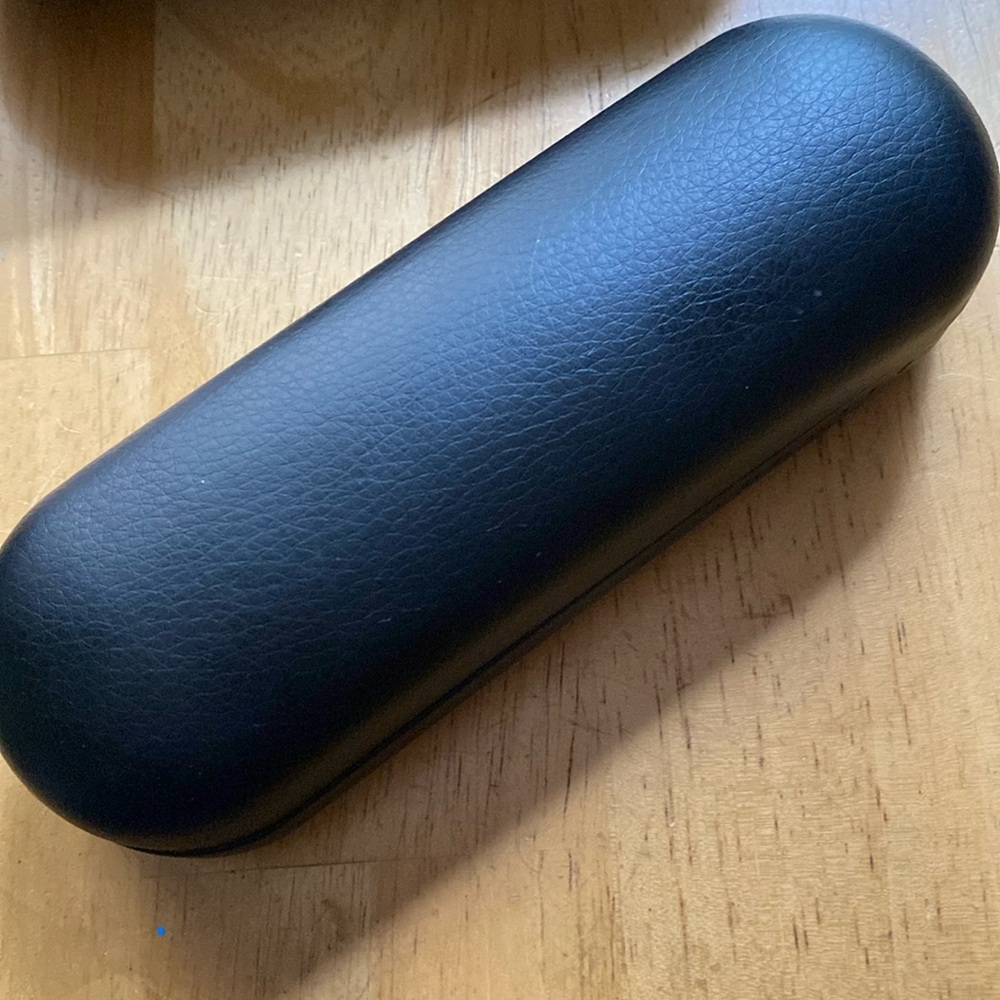OAKLEY black case used